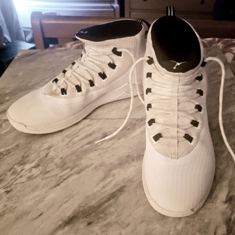 Nike Jordans in EUC